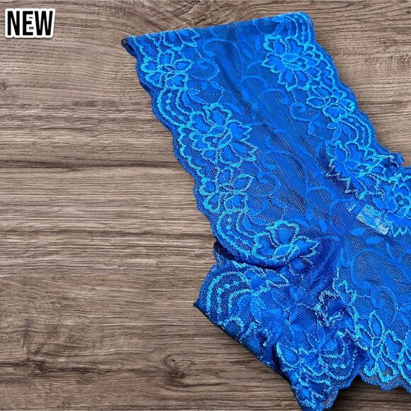 New Women's Soft Sexy Lace Blue Cheeky Panty - Size Small - Picture 2 of 5